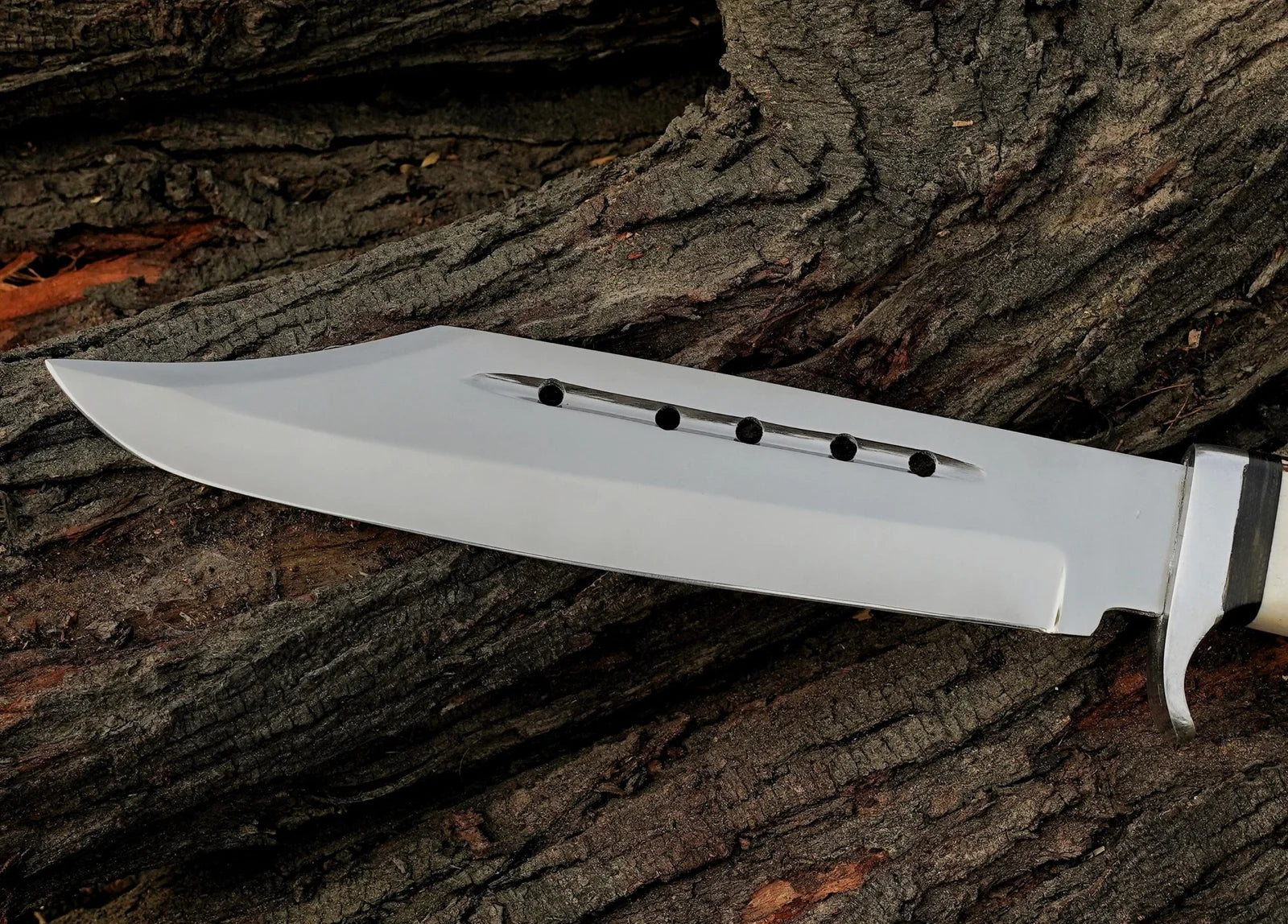 Damascus Steel Bowie Knives 14" Stag Horn Handle With Leather Sheath - Damascus Kings