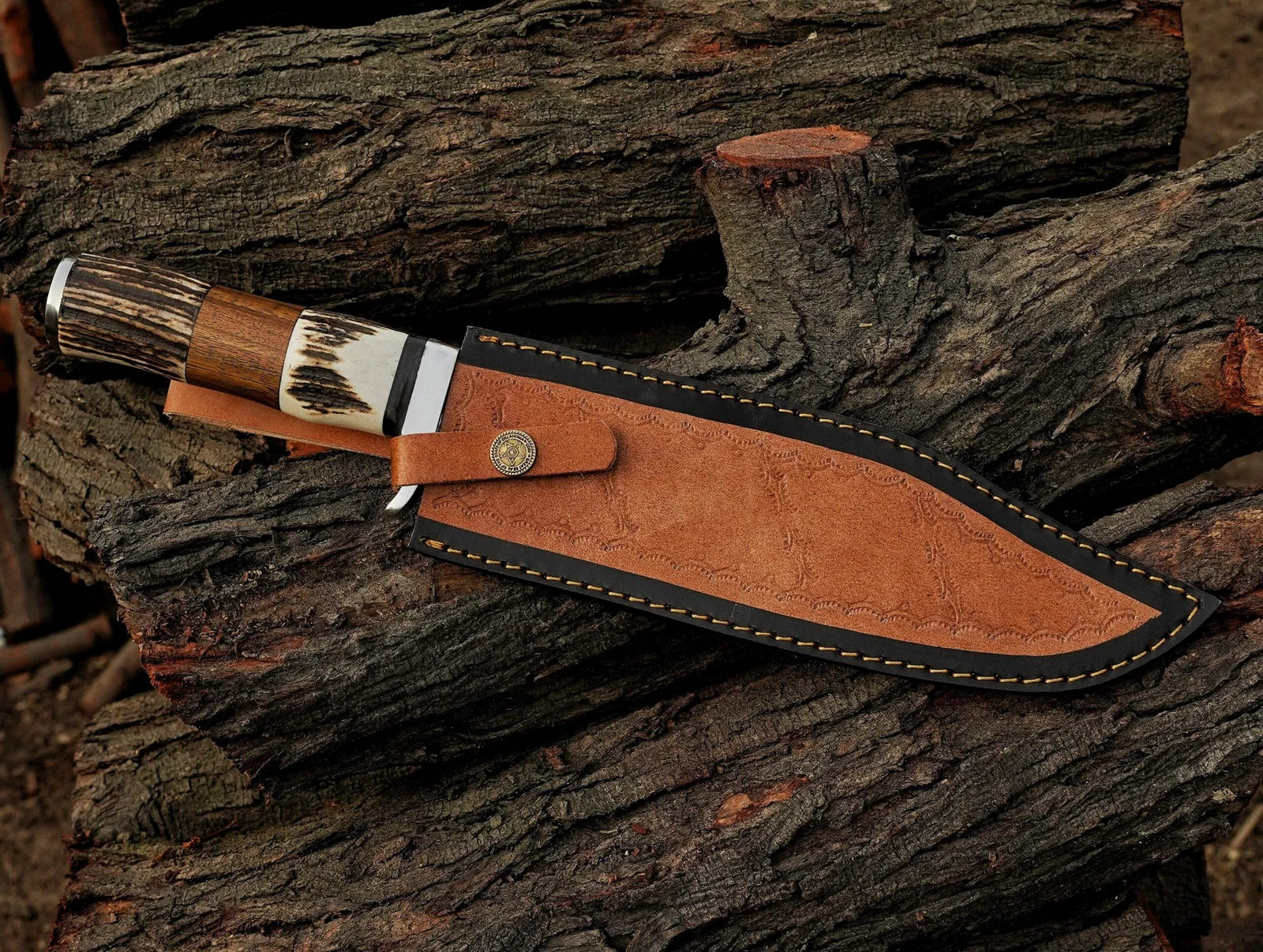 Damascus Steel Bowie Knives 14" Stag Horn Handle With Leather Sheath - Damascus Kings
