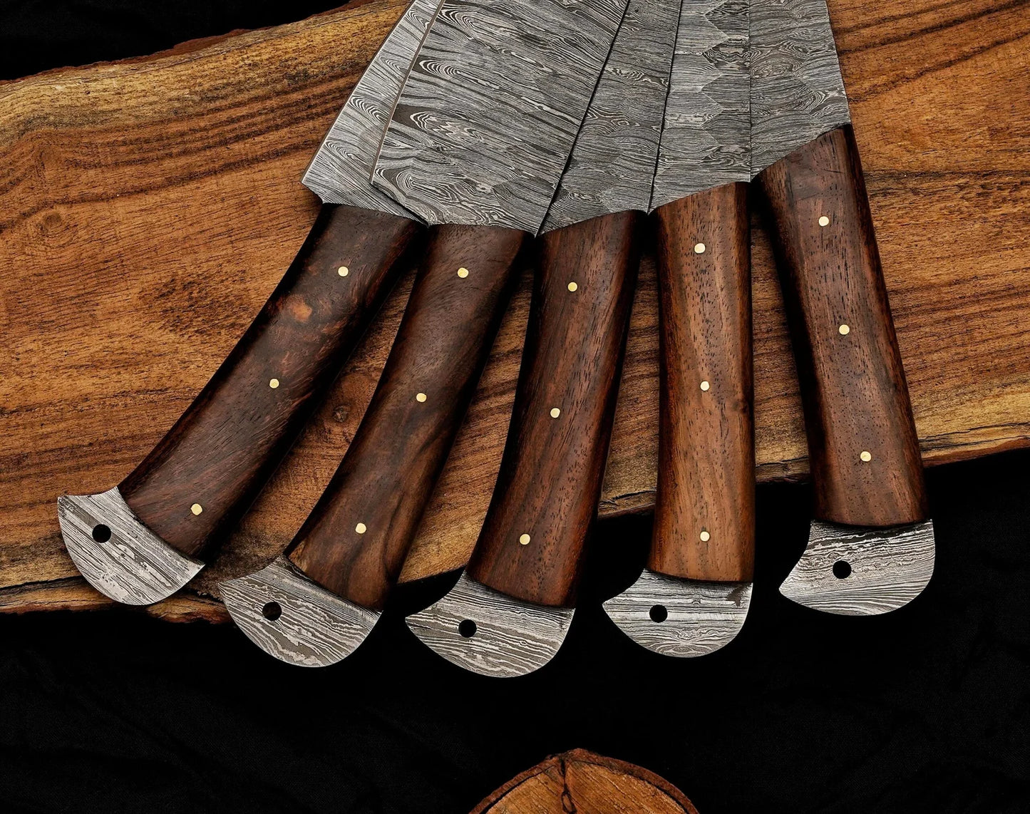 Black Rose presents the Damascus 5-Piece Chef Knife