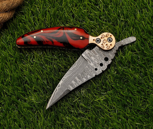 9" Unique Handcrafted Damascus steel folding Knife with Resin Handle